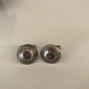 Cuff links